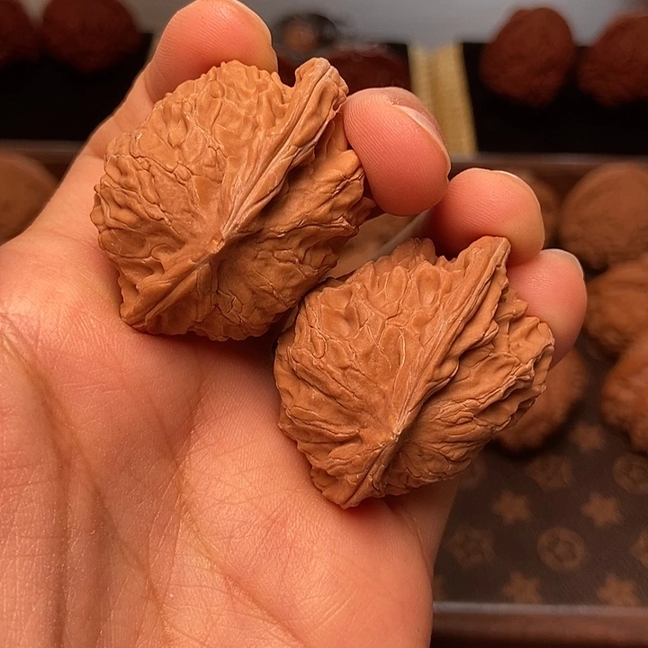 把件文玩核桃异性