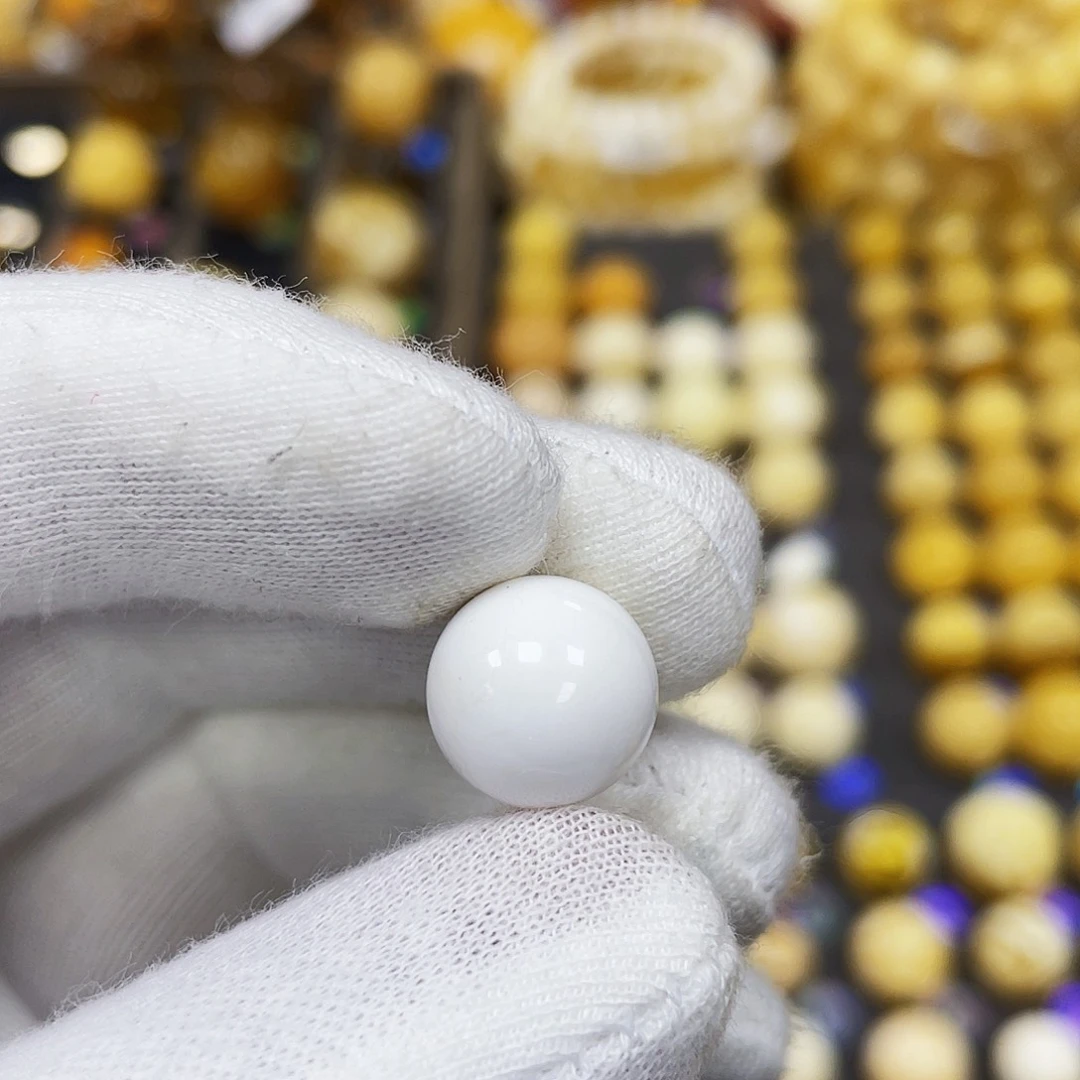 琥珀珠宝奇石未镶嵌什****听12.0mm瓷白蜡｜圆珠