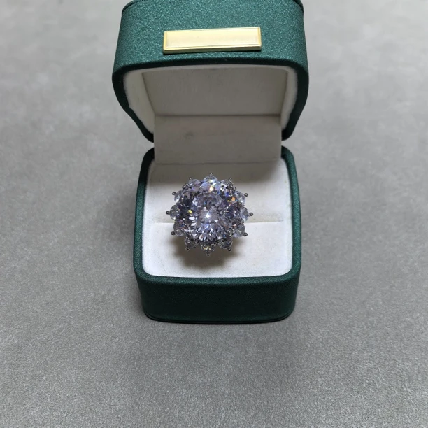 【经典永恒  光芒四射】戒指 GDJ3473