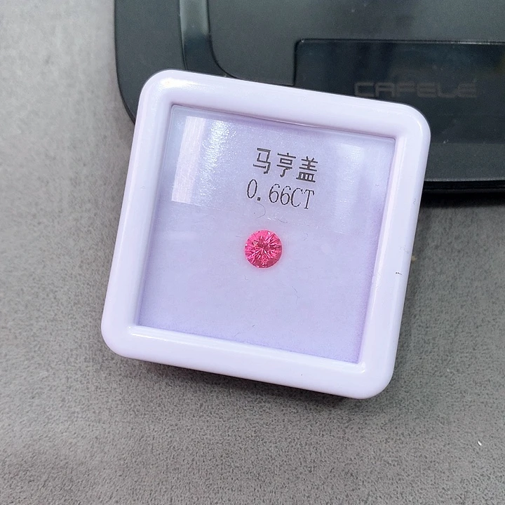 尖晶石裸石未镶嵌