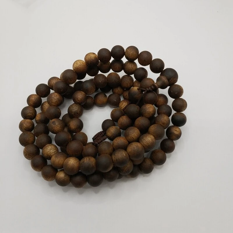 M25GU006C09 - 海南 绿奇楠8mm108