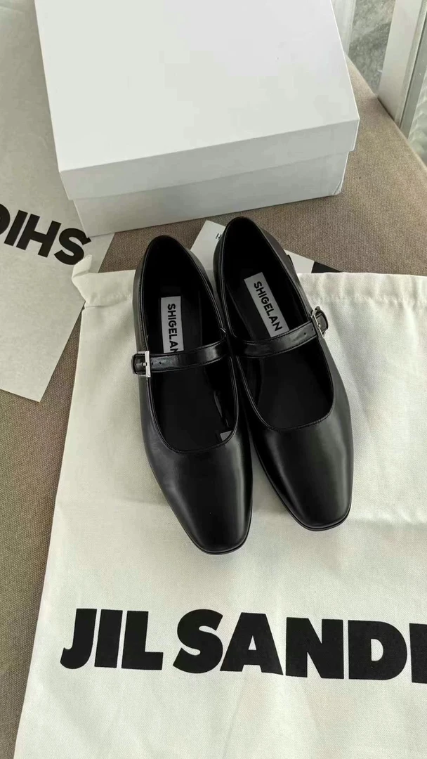 诗歌兰乐福鞋2025春真皮一字扣ins韩版时髦复古法式浅口平底单鞋