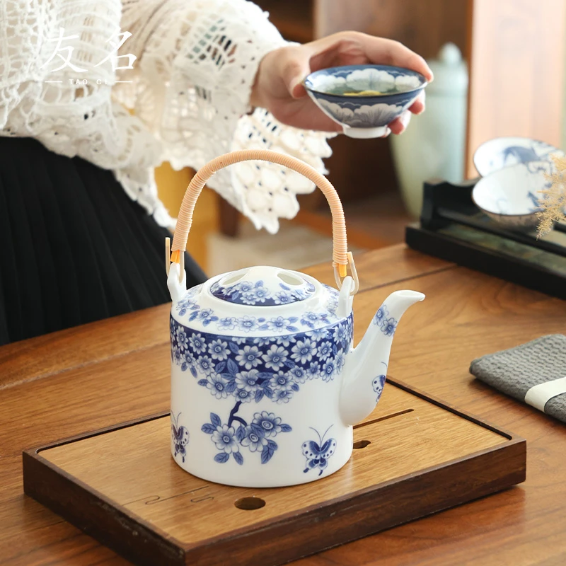 羊脂瓷青花玉兰蝴蝶提梁壶家用防烫泡茶壶凉水壶
