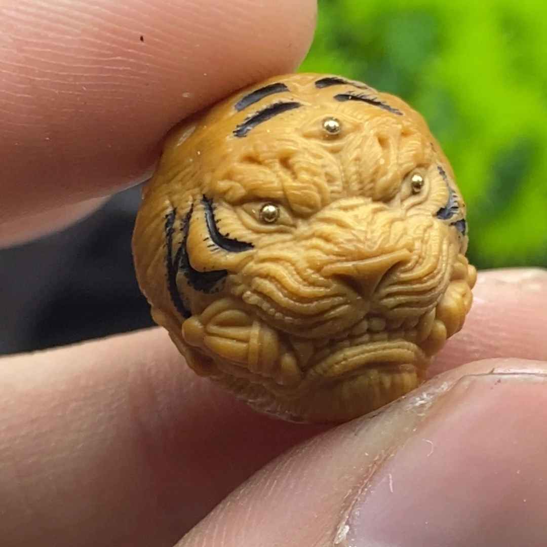 吊坠猴头核桃虎啸山君