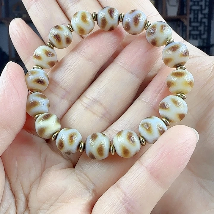 玛瑙/玉髓颈饰合金