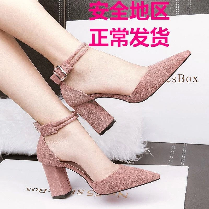 2022春夏女士凉鞋新款百搭一字扣带尖头高跟鞋粗跟包头凉鞋