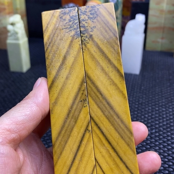 青田石溪**客青田石印章石