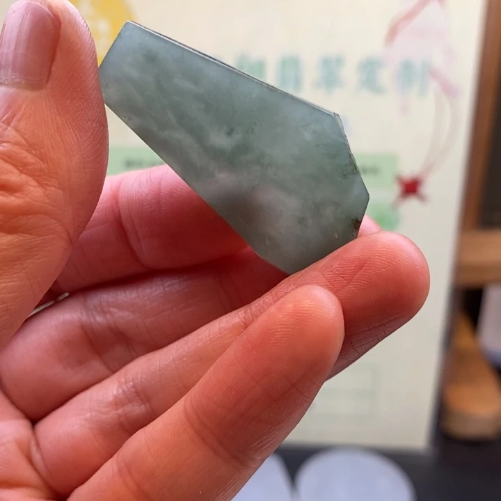 翡翠未镶嵌颈饰缅甸翡翠A货边角