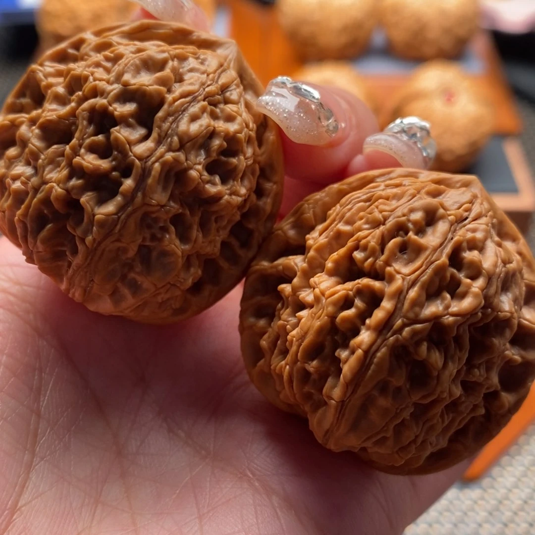 文玩核桃吊坠39尺寸水龙纹