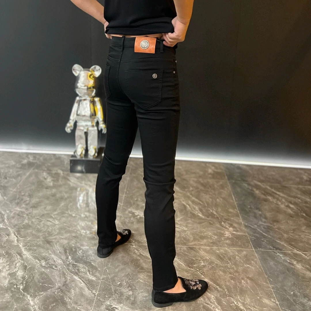 秋季男士宽松黑色牛仔裤男款秋冬时尚修身百搭潮流休闲直筒裤春秋