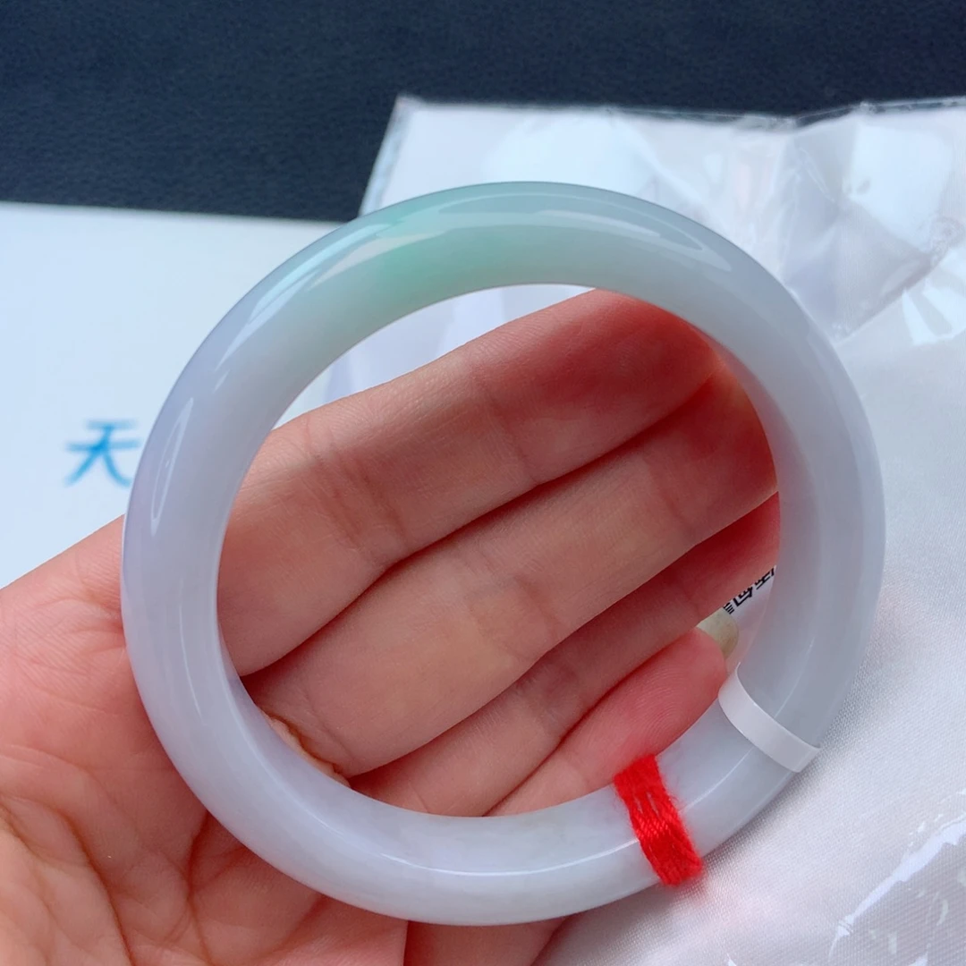 未镶嵌手镯翡翠56圈