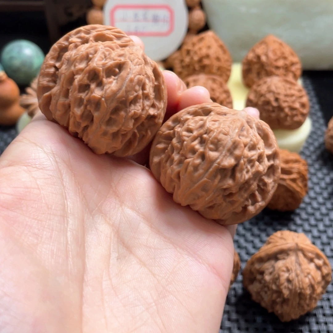 神***宾吊坠文玩核桃磨盘42+全品