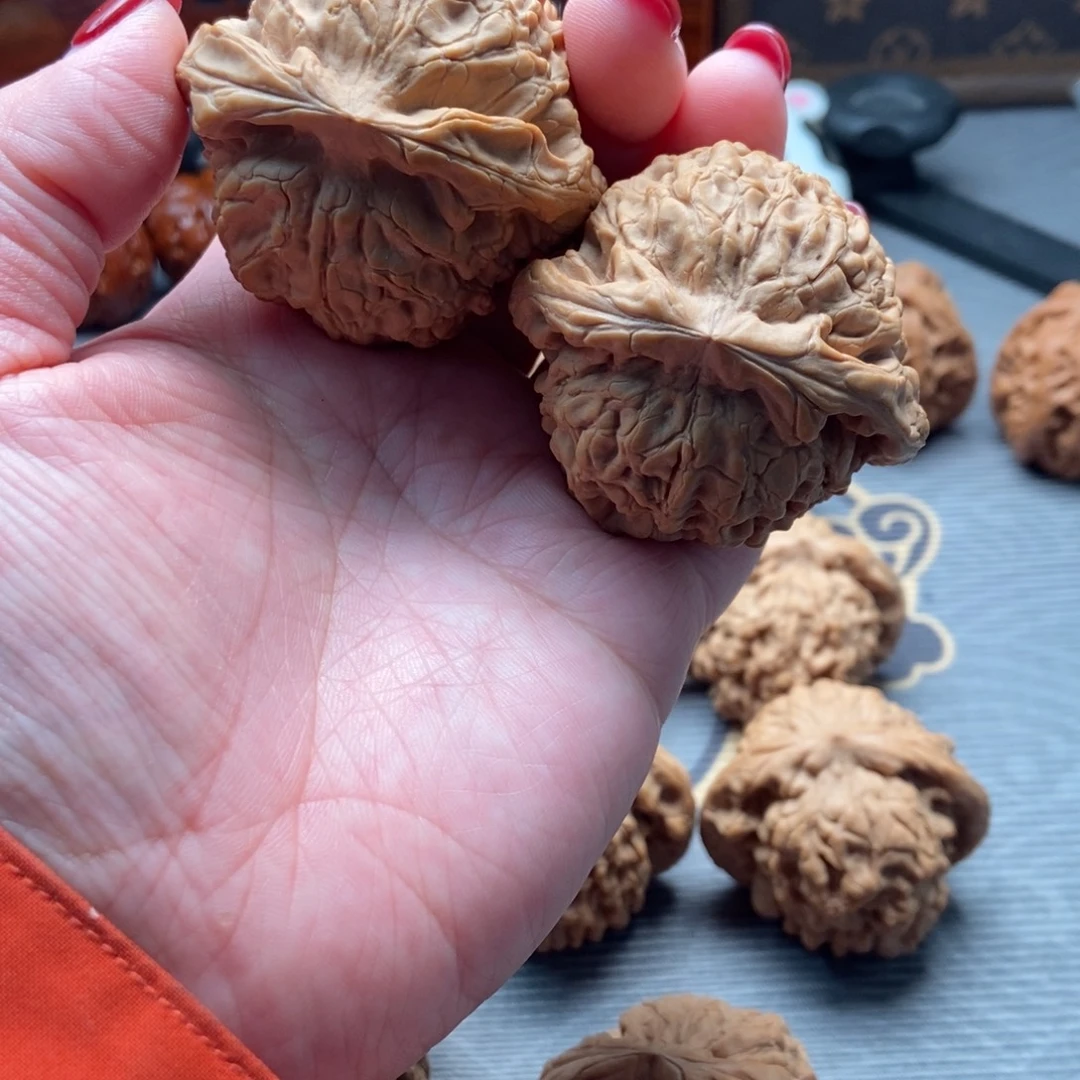 ²***丶文玩核桃吊坠核桃