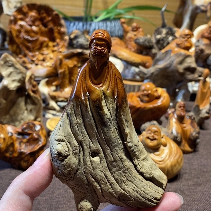 柏木（崖柏）黑油地主