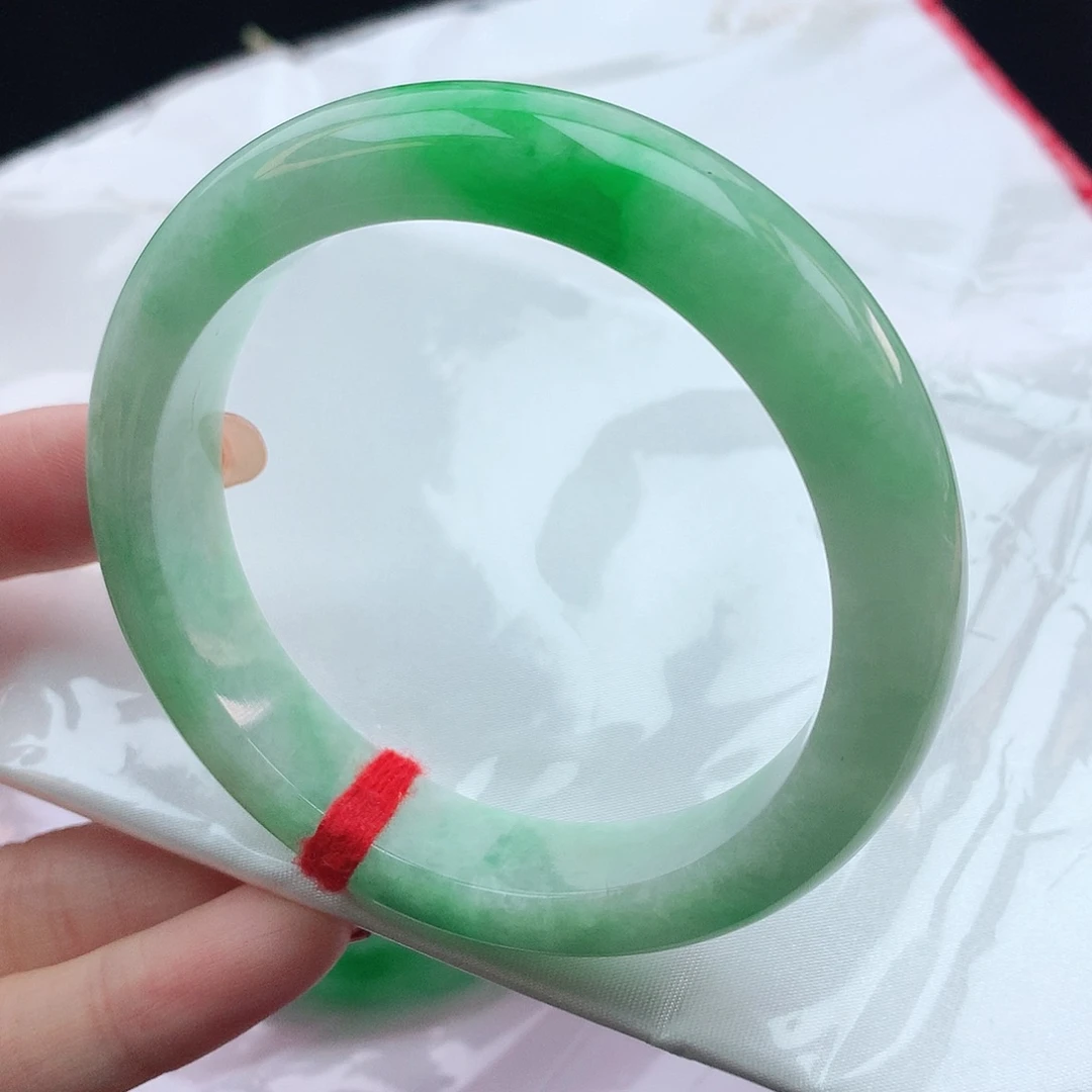 翡翠手镯未镶嵌56圈口882349