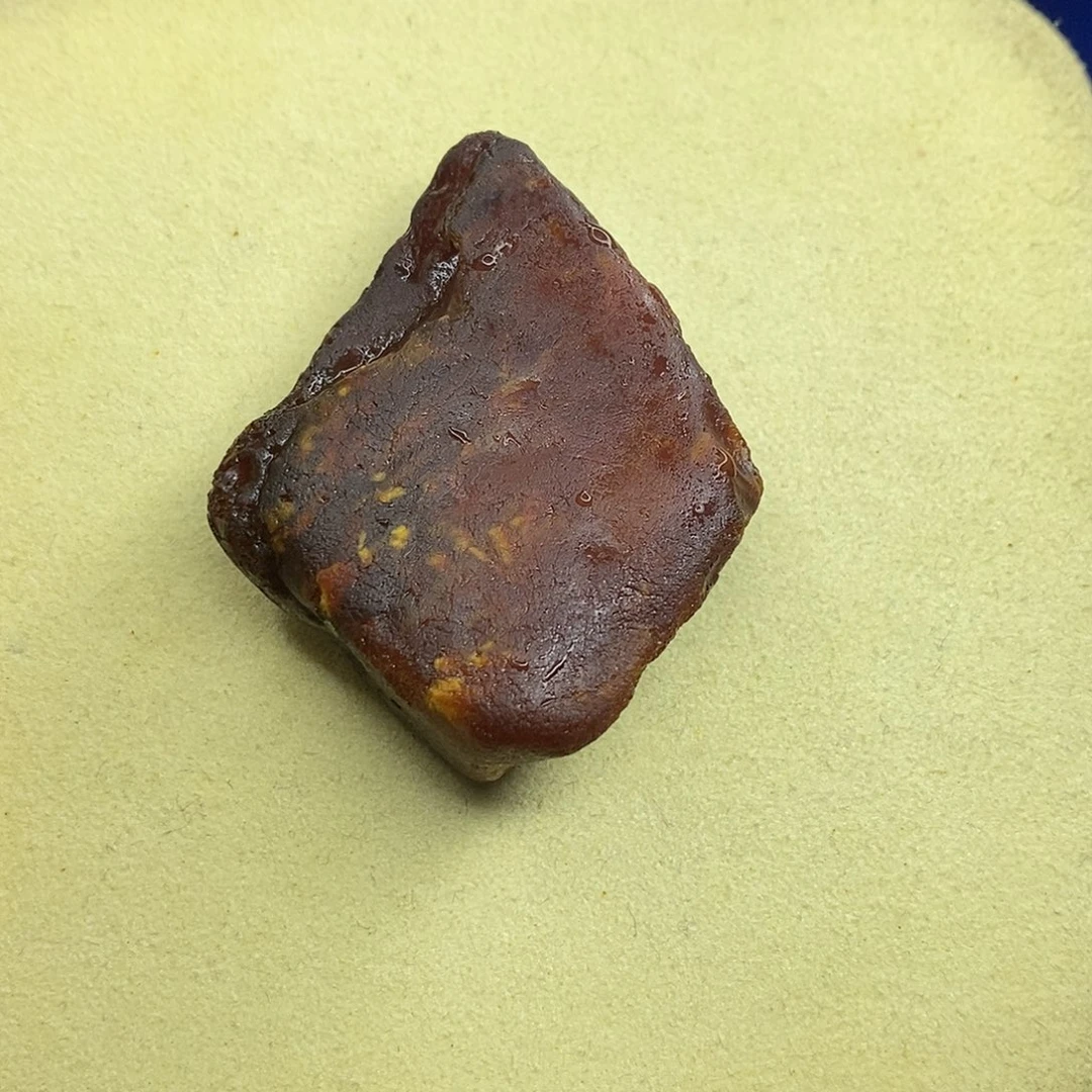 定制蜜蜡未镶嵌梨