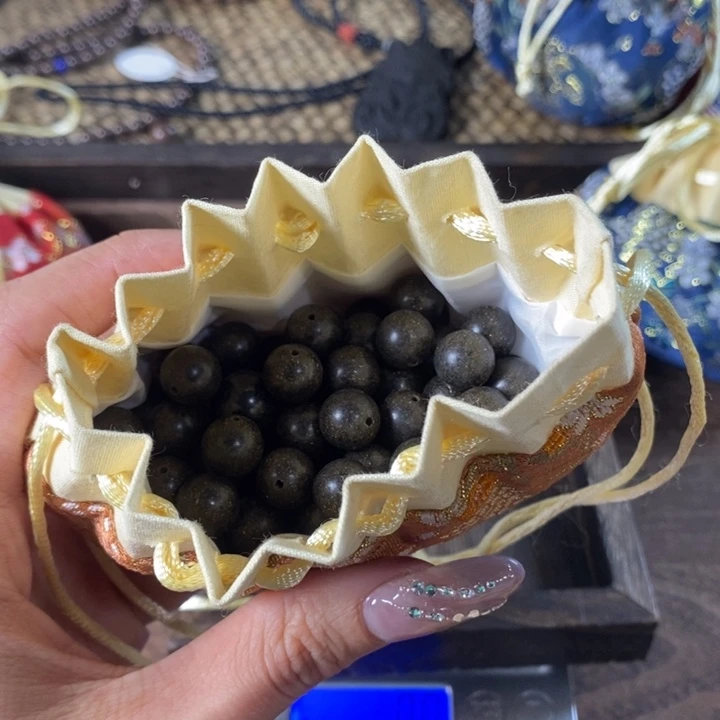 泥塑小*心息肌丸1.0瑕疵珠香包约50克