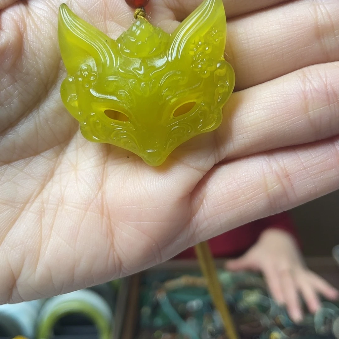 和田玉（糖玉）未镶嵌颈饰