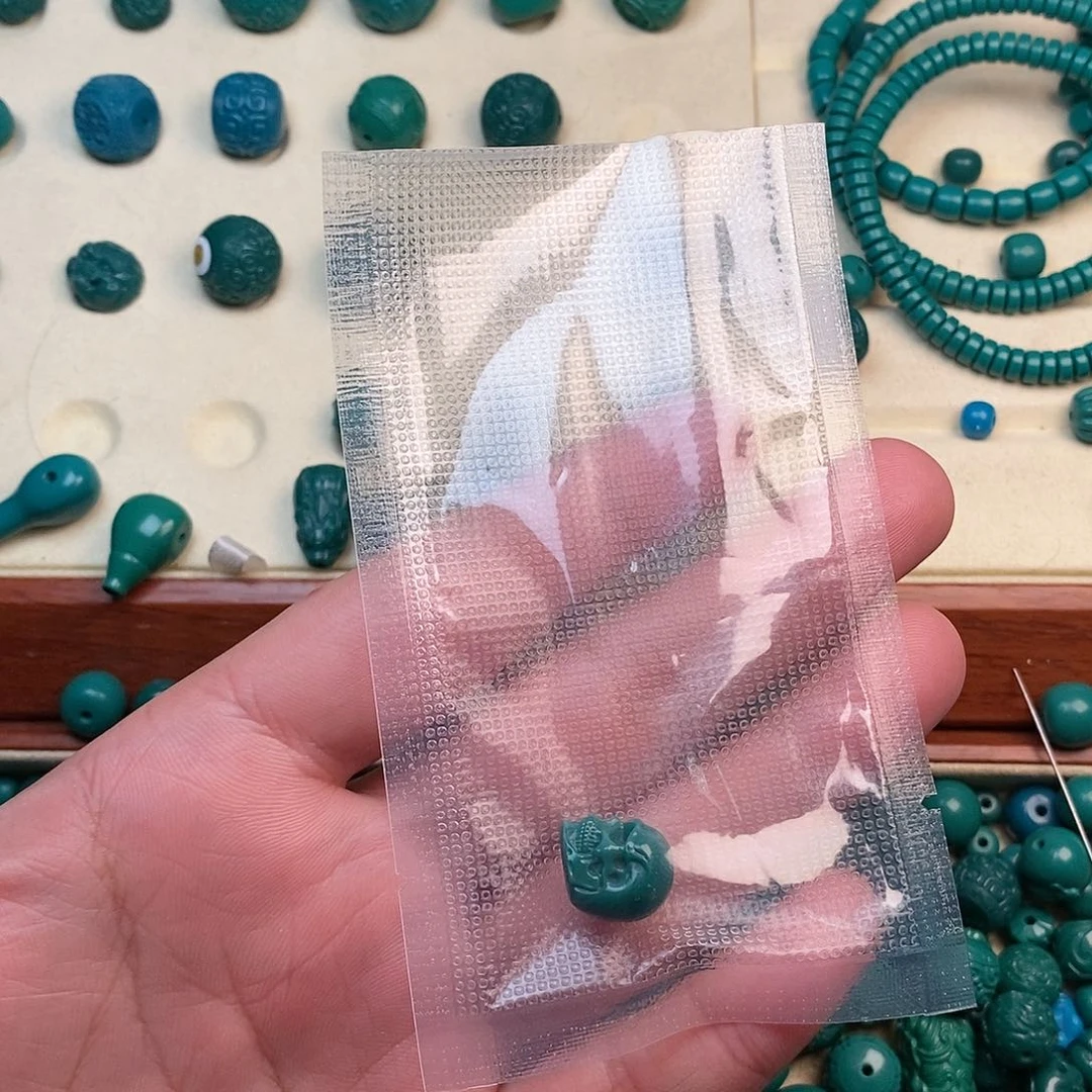 琉璃颈饰稳**狗bbvgftuikm