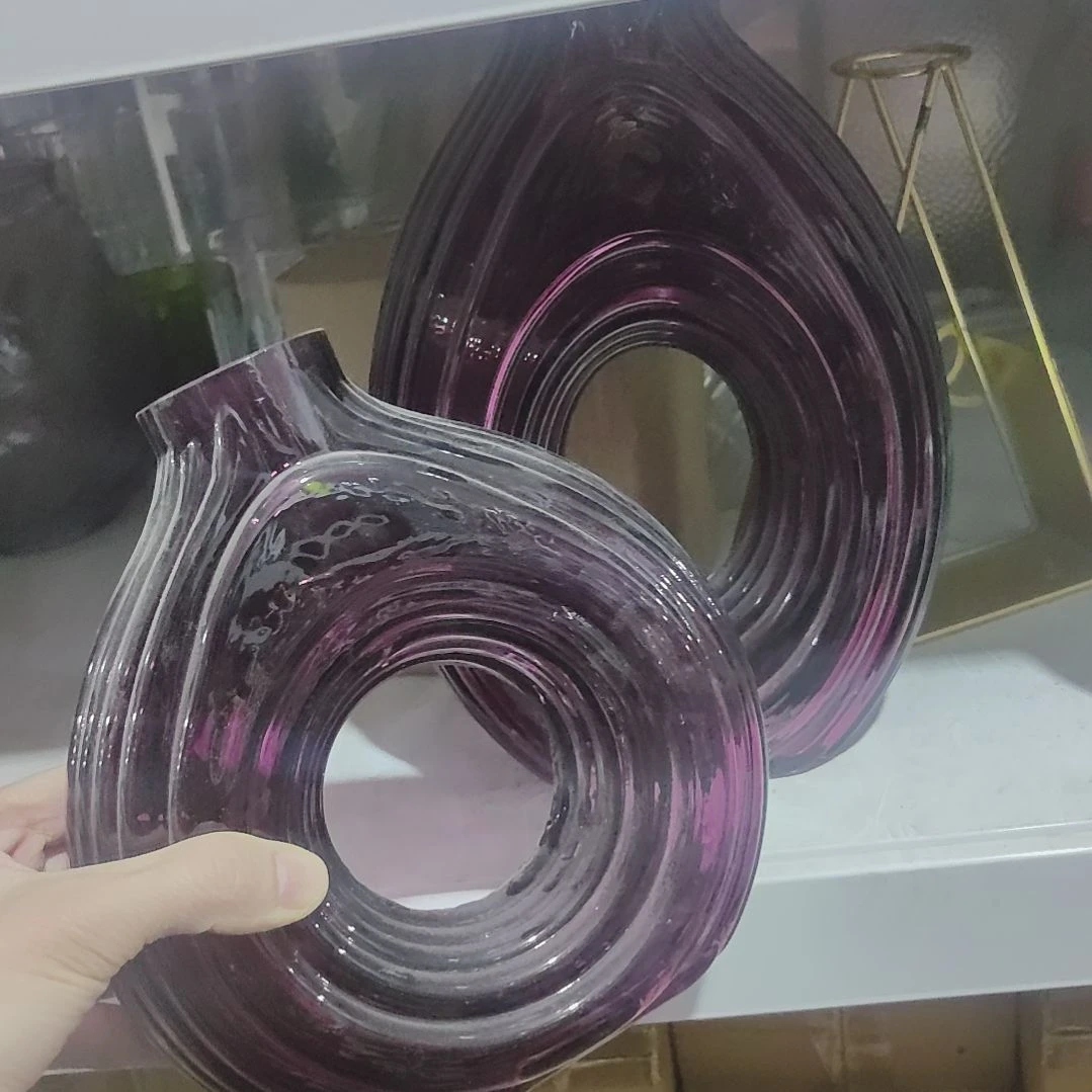 无铅玻璃一对花瓶28高