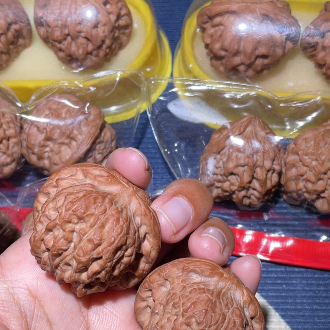 云***禅文玩核桃吊坠血麒麟42