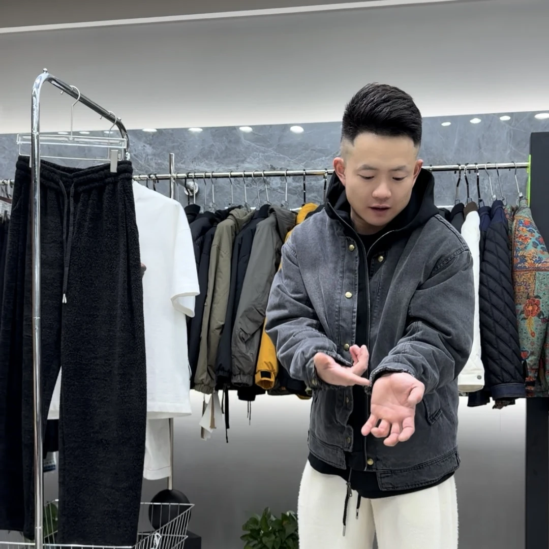 新年款做旧水洗牛仔拼接假两件加厚保暖连帽棉服外套9856