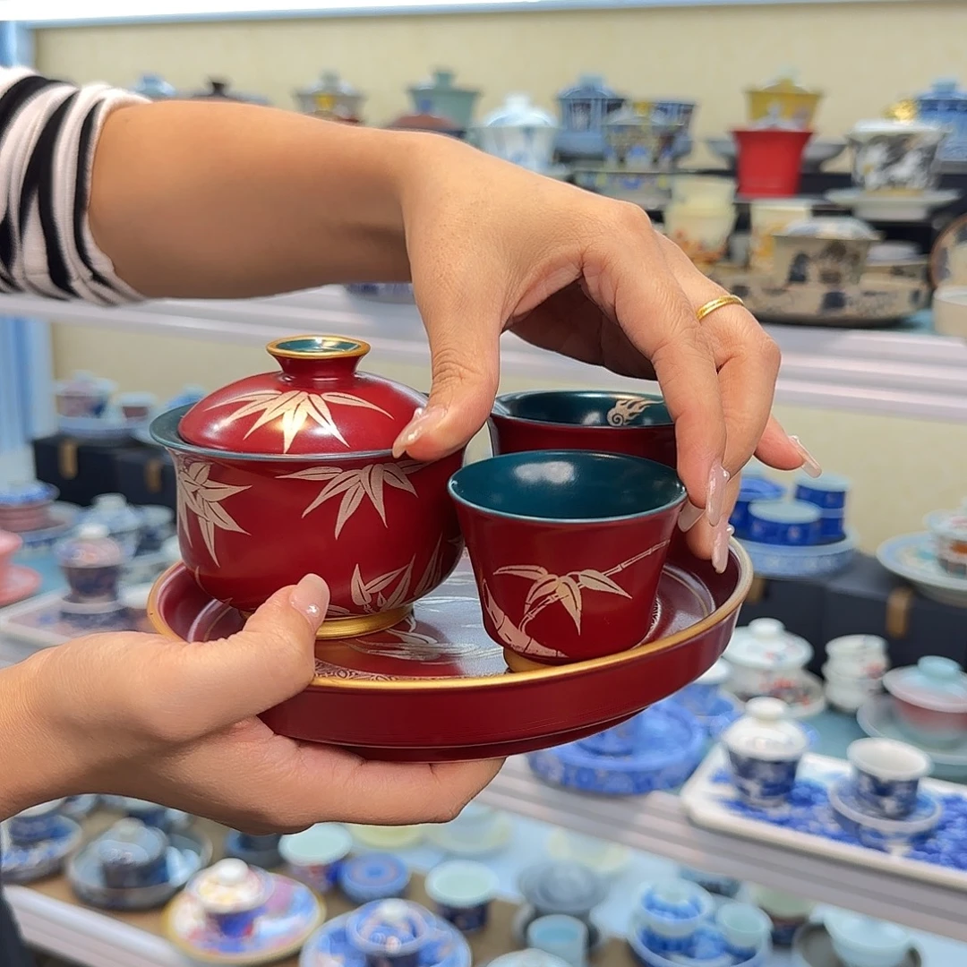 我们都在努力着改变