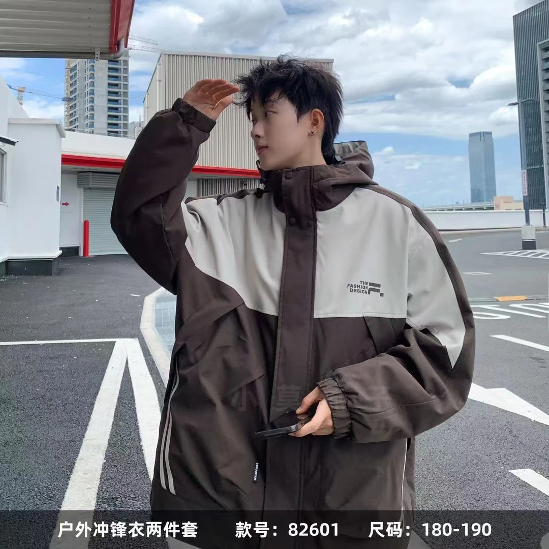 82601小莫燕子户外冲锋衣两件套