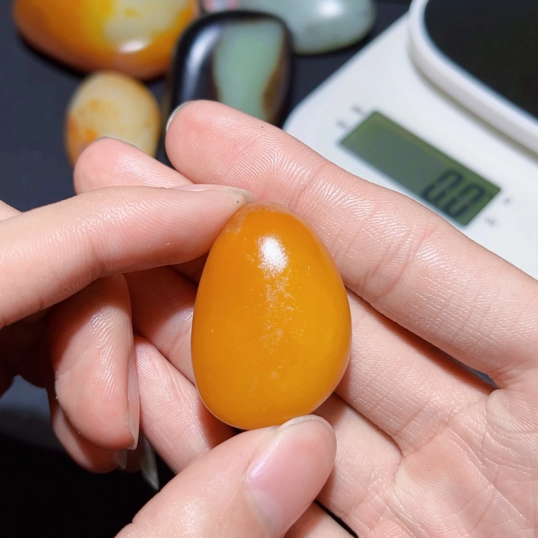 和田玉未镶嵌珠宝奇石