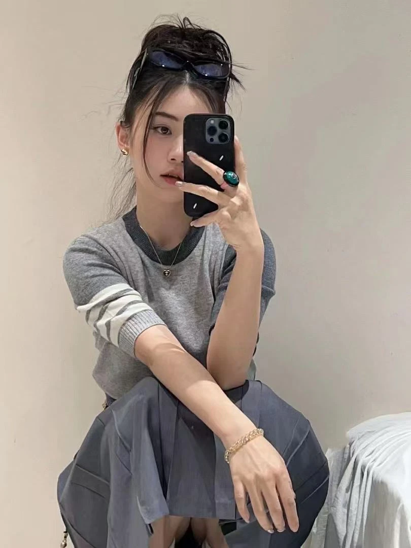 【汤姆T家】时尚百搭拼装圆领套头短袖毛衣