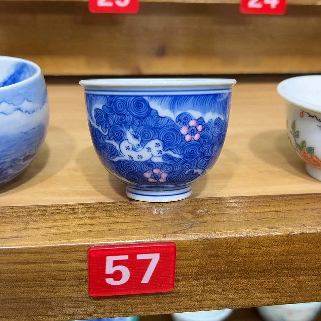 动****手工青花鹿通四海品茗杯