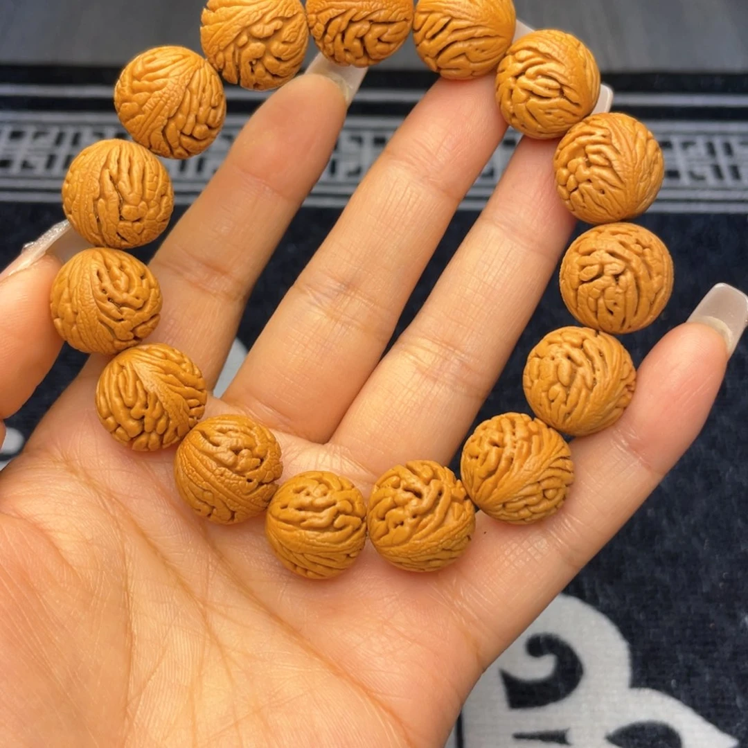 文玩核桃把件龙纹