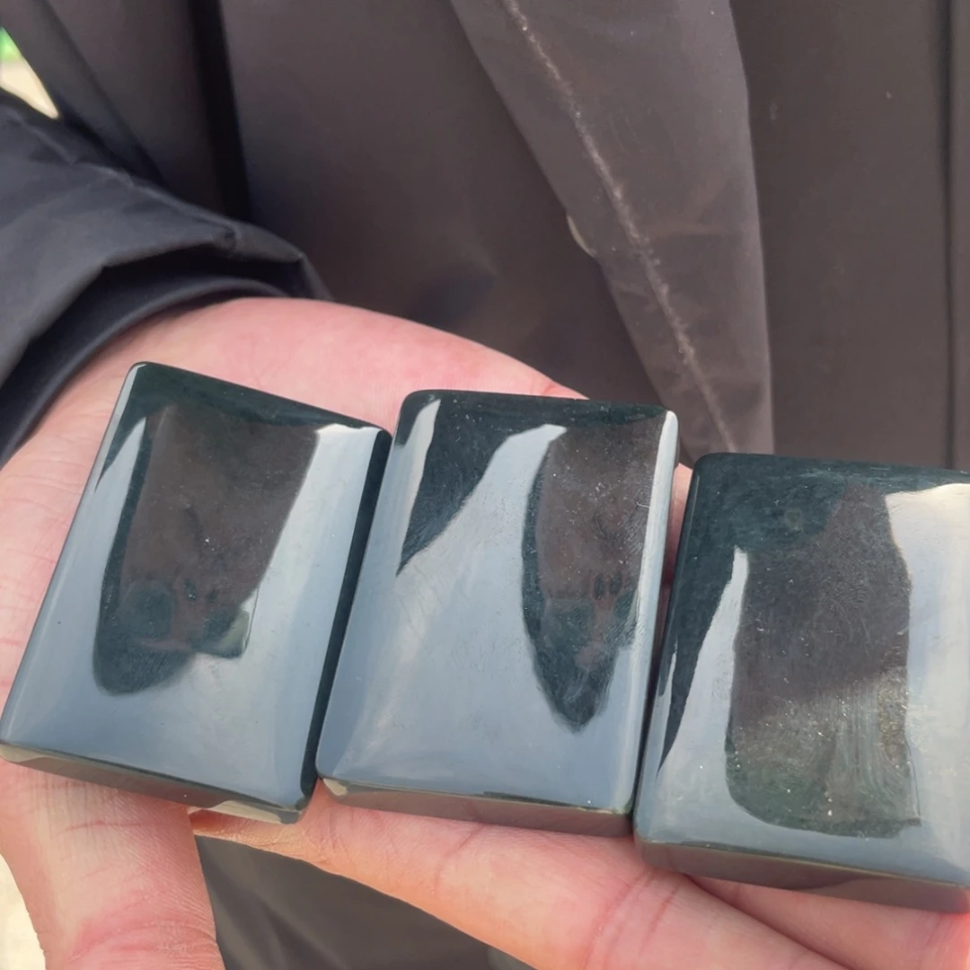 和田玉颈饰未镶嵌多样性发货，发其一