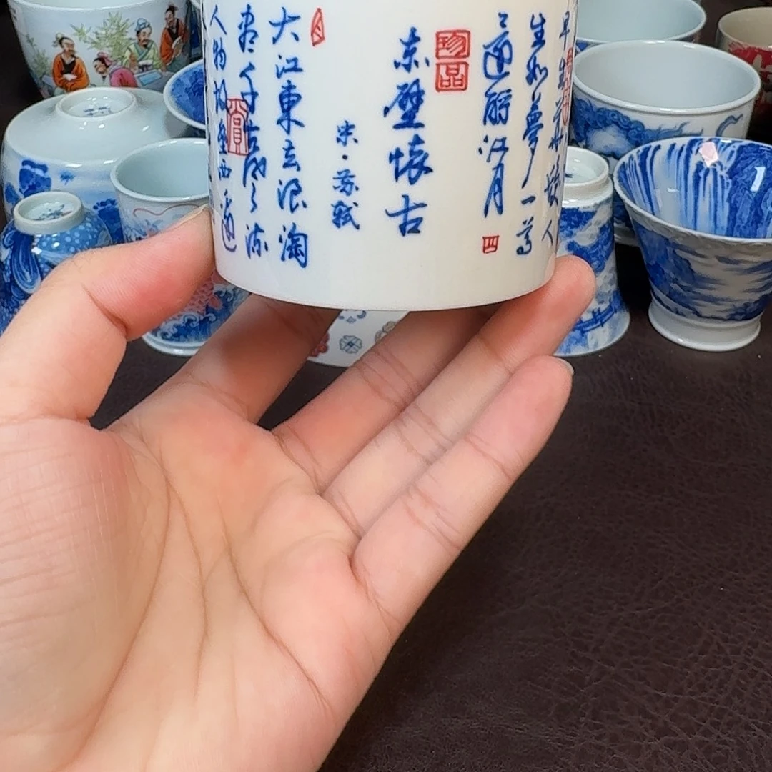 现代景德镇陶瓷盖碗