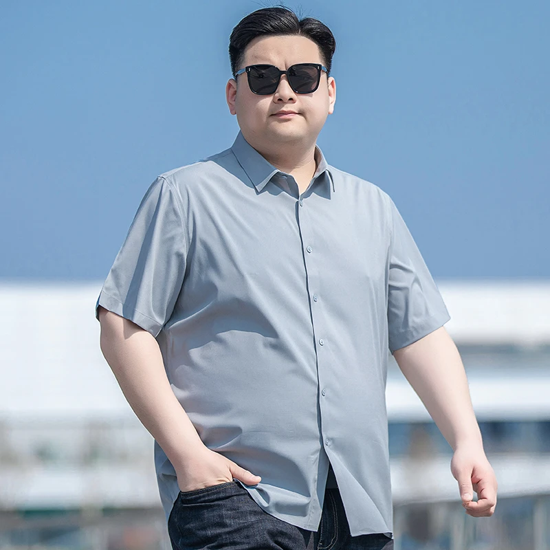 特大码男士商务短袖衬衫胖子夏季薄款宽松纯色免烫翻领半袖衬衣