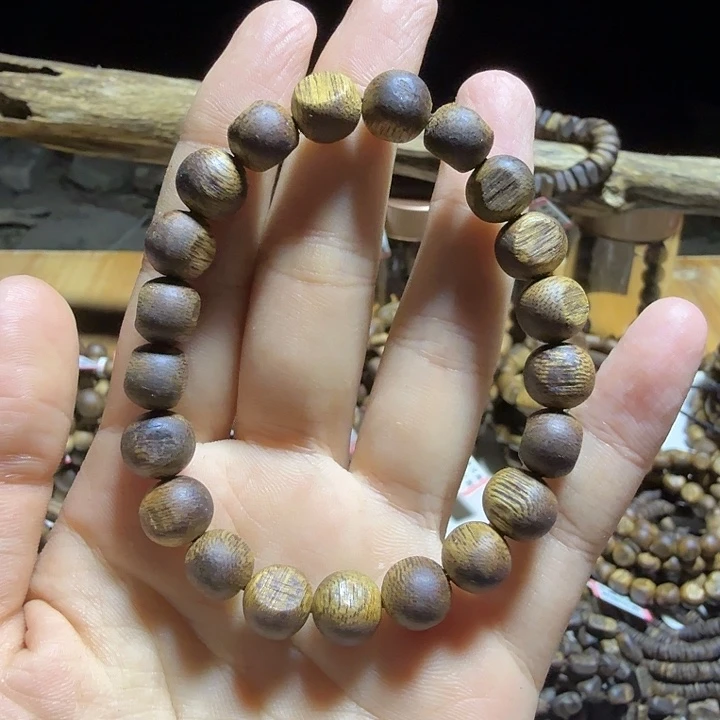 A***圆沉香碎屑沉香奇楠沉香海南老白棋随型金钱珠单圈6克+