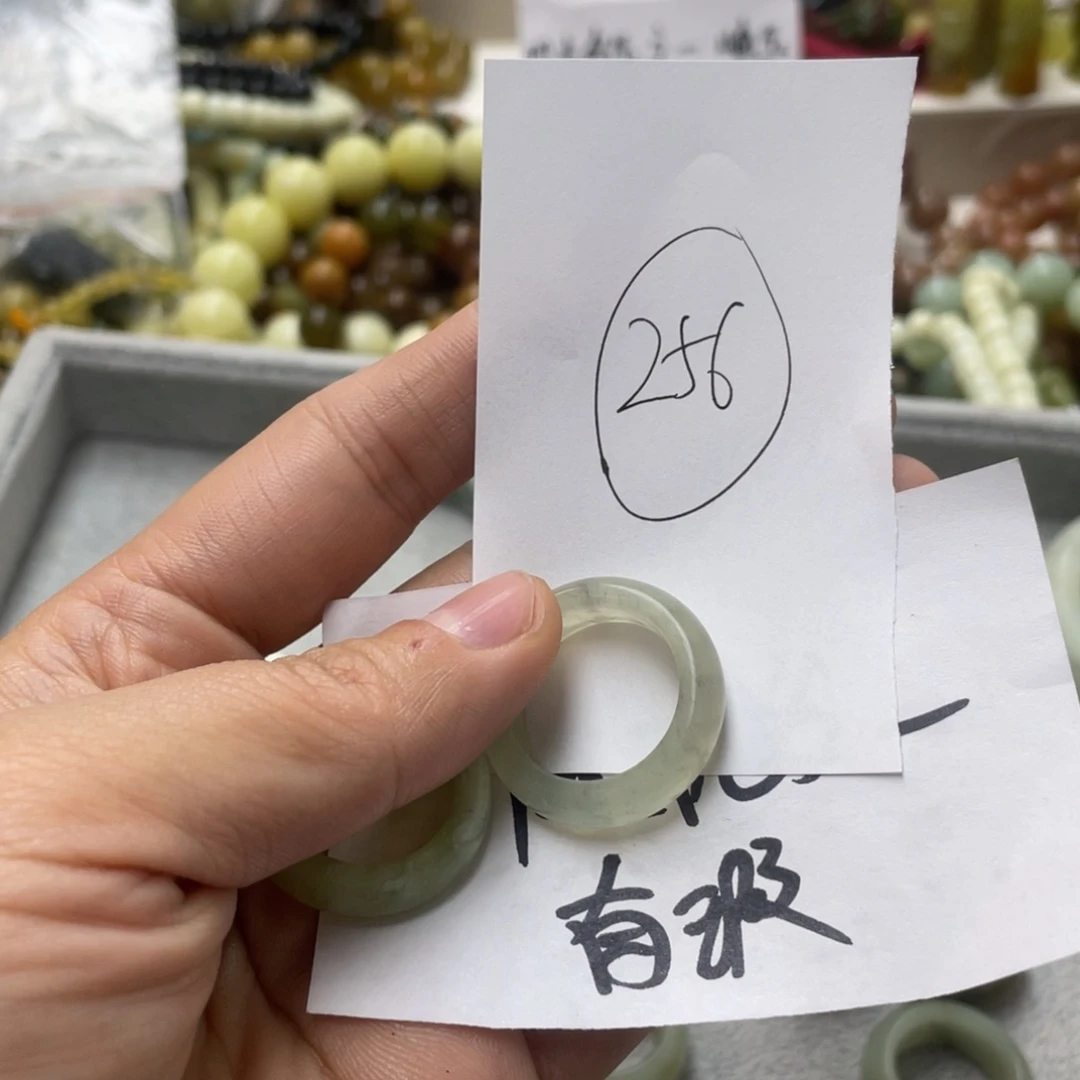 蛇纹石玉手链未镶嵌