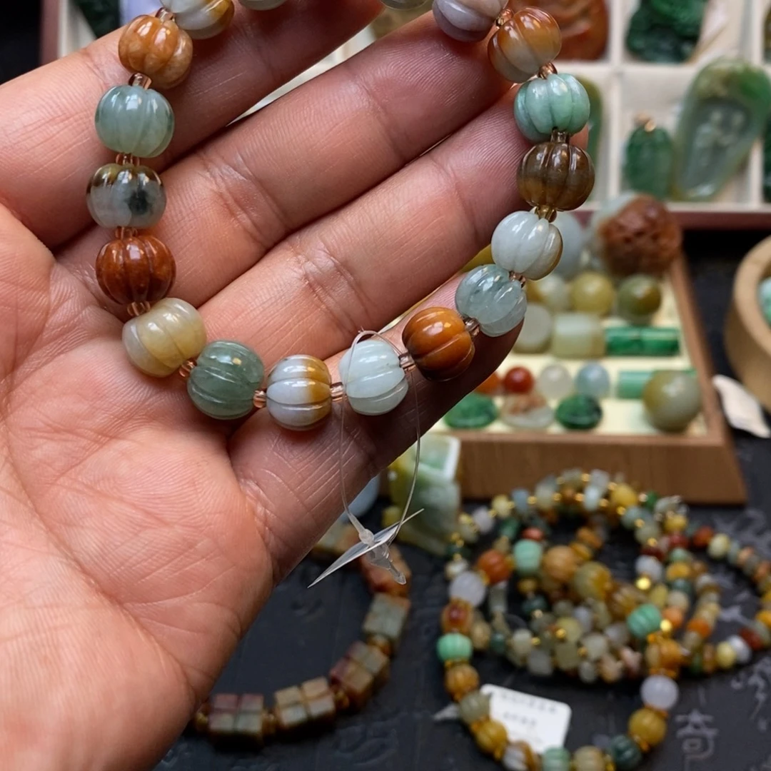 翡翠未镶嵌毛衣链