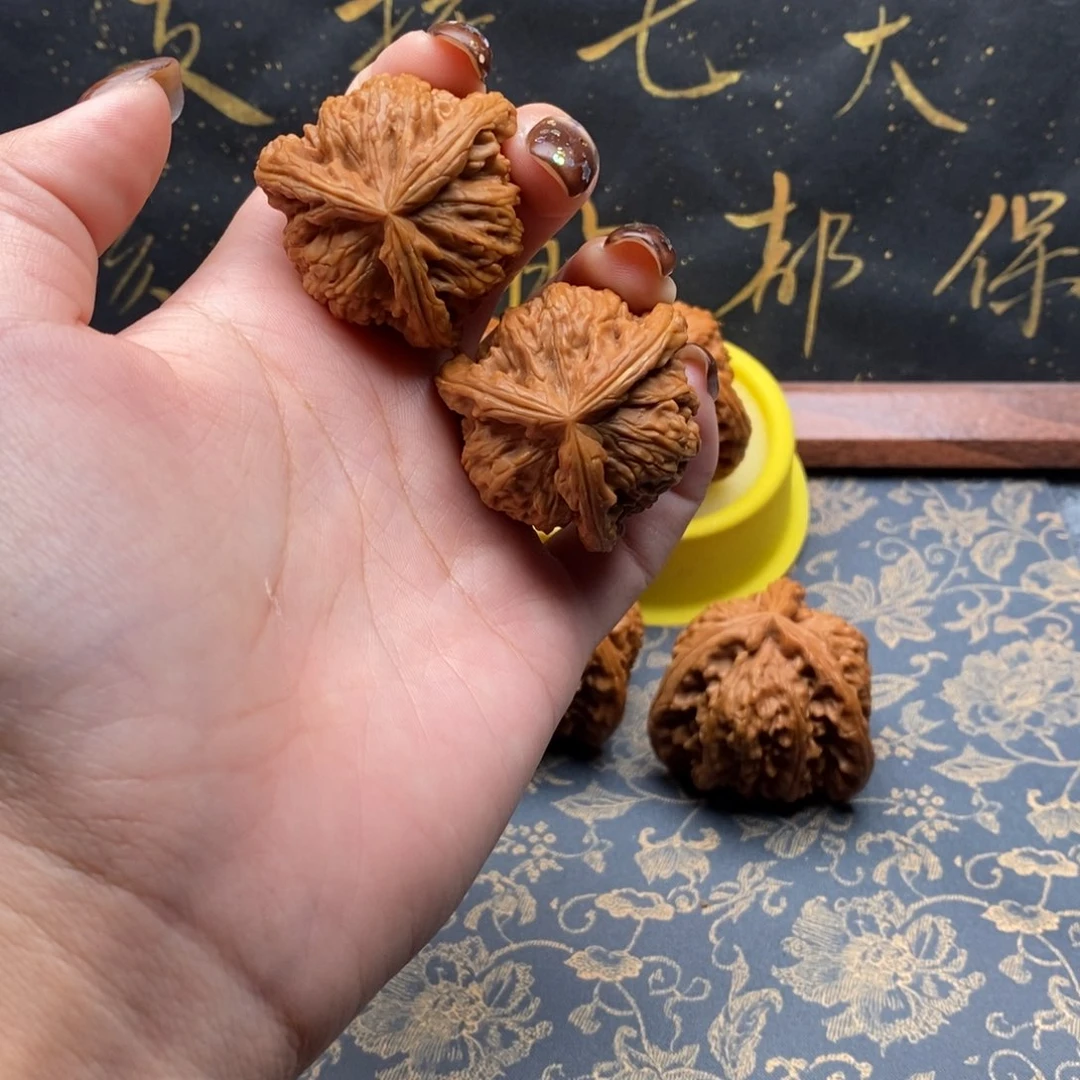 吊坠文玩核桃刘*阳