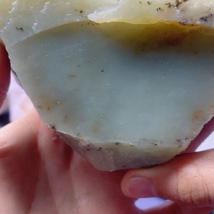 和田玉未镶嵌珠宝半成品