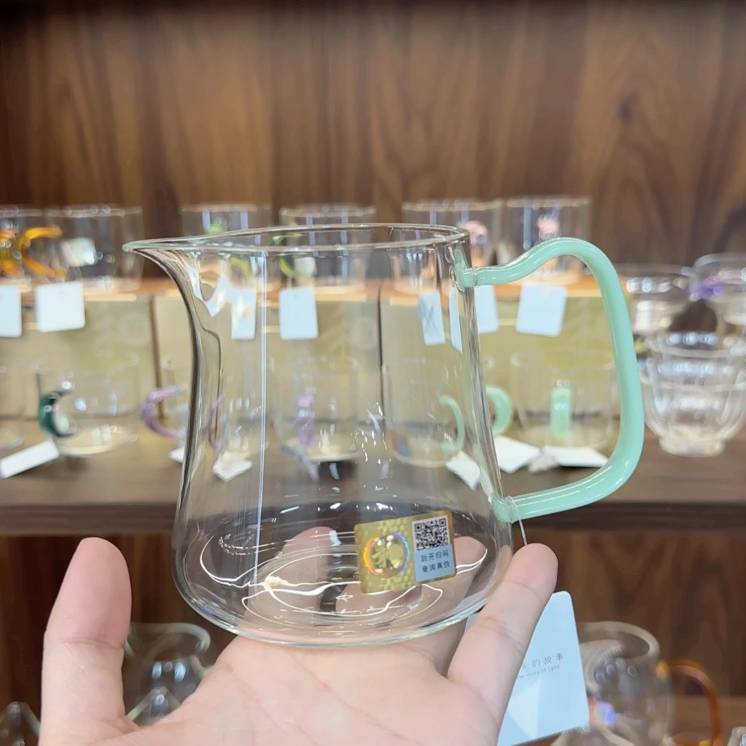 禾器卓然浅玉色。。。。