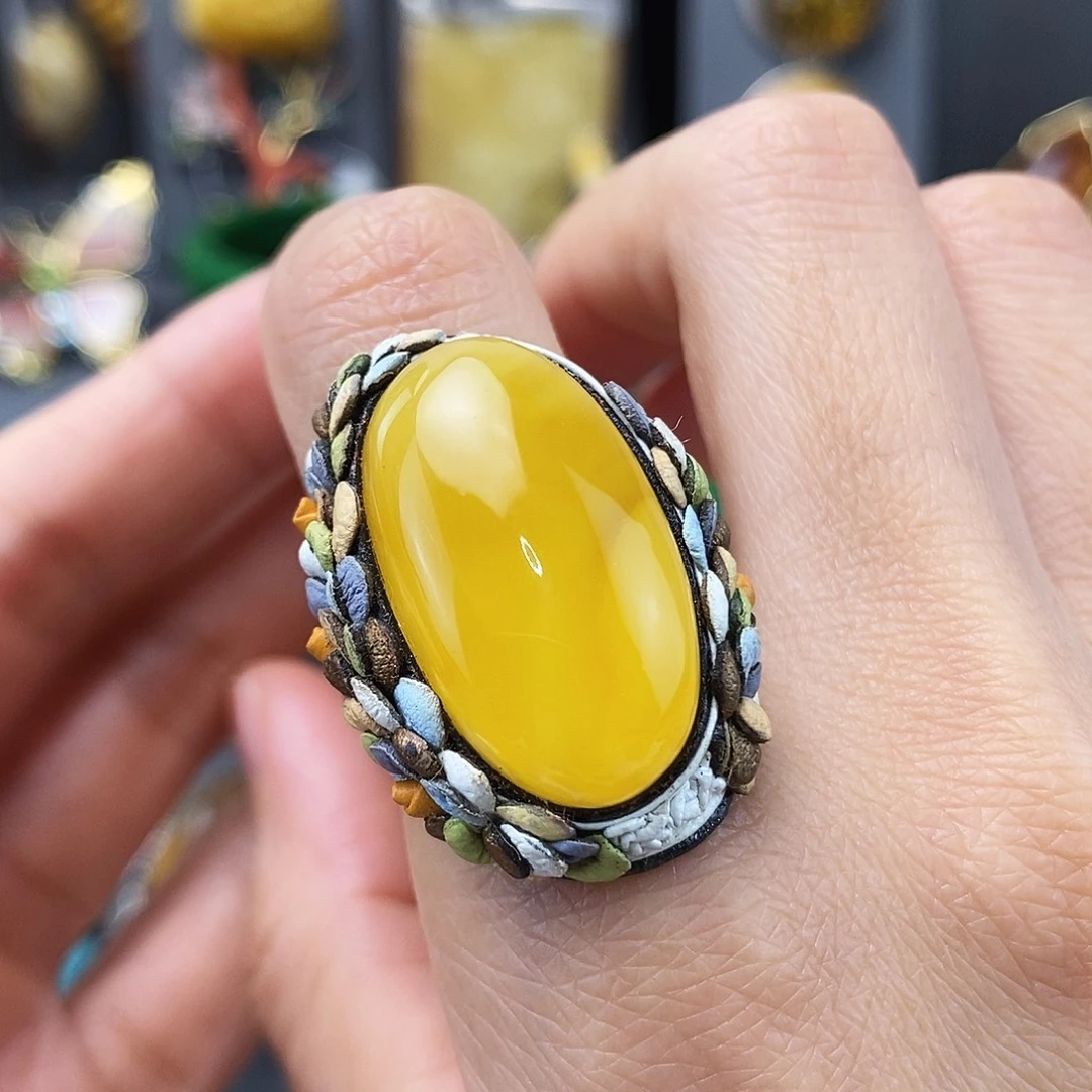 琥珀未镶嵌戒指戒指