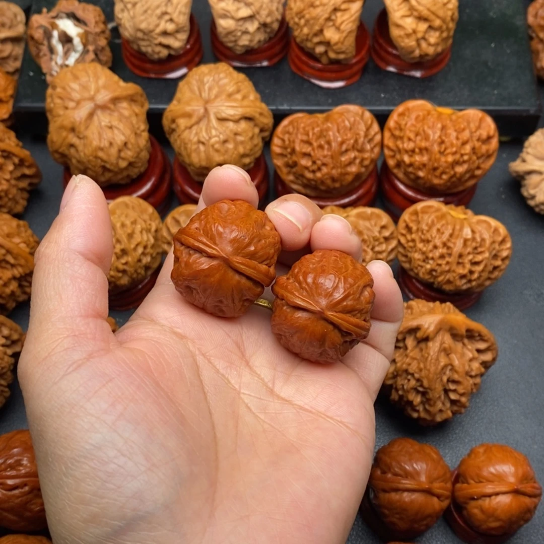 把件文玩核桃蛇皮球