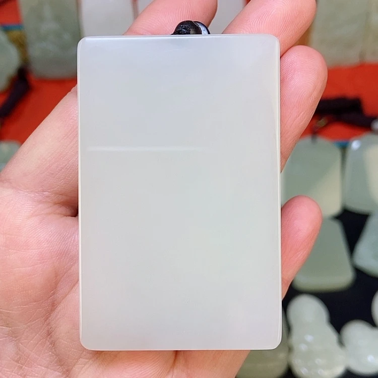 【闪购商品】颈饰未镶嵌和田玉