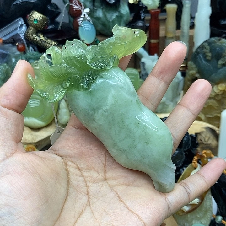 岫玉未镶嵌手把件