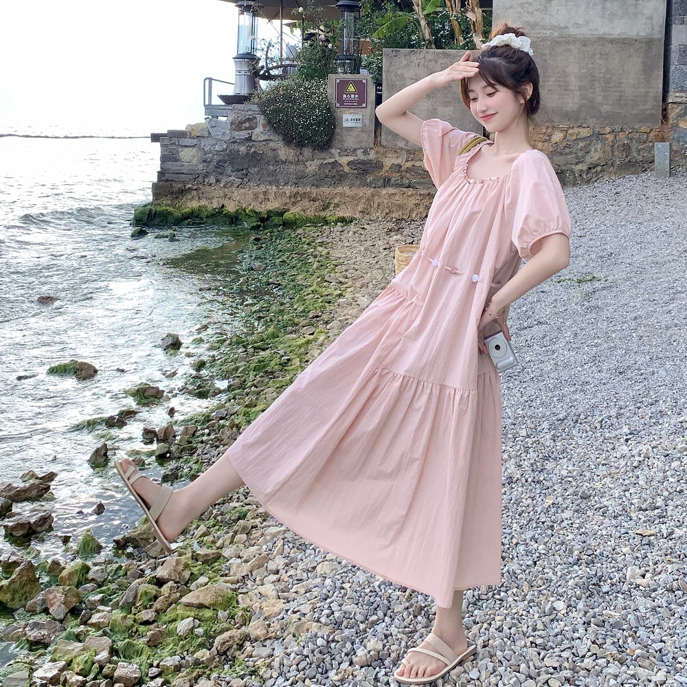 粉色气质连衣裙女夏季2025新款风格裙子爆款微胖宽松法式减龄长裙