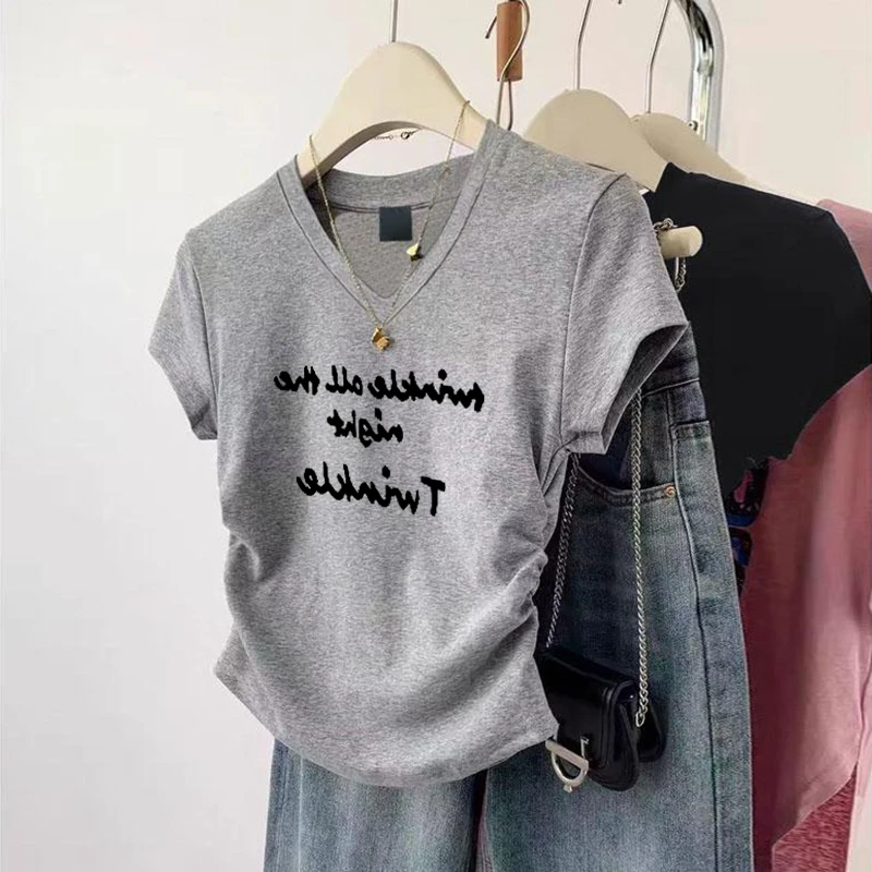 夏季新款正肩短袖t恤女字母印花韩版设计感修身显瘦短款V领上衣