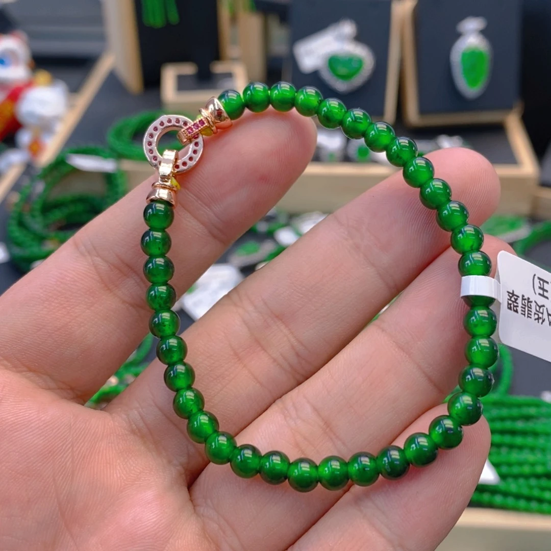 翡翠颈饰未镶嵌卡5