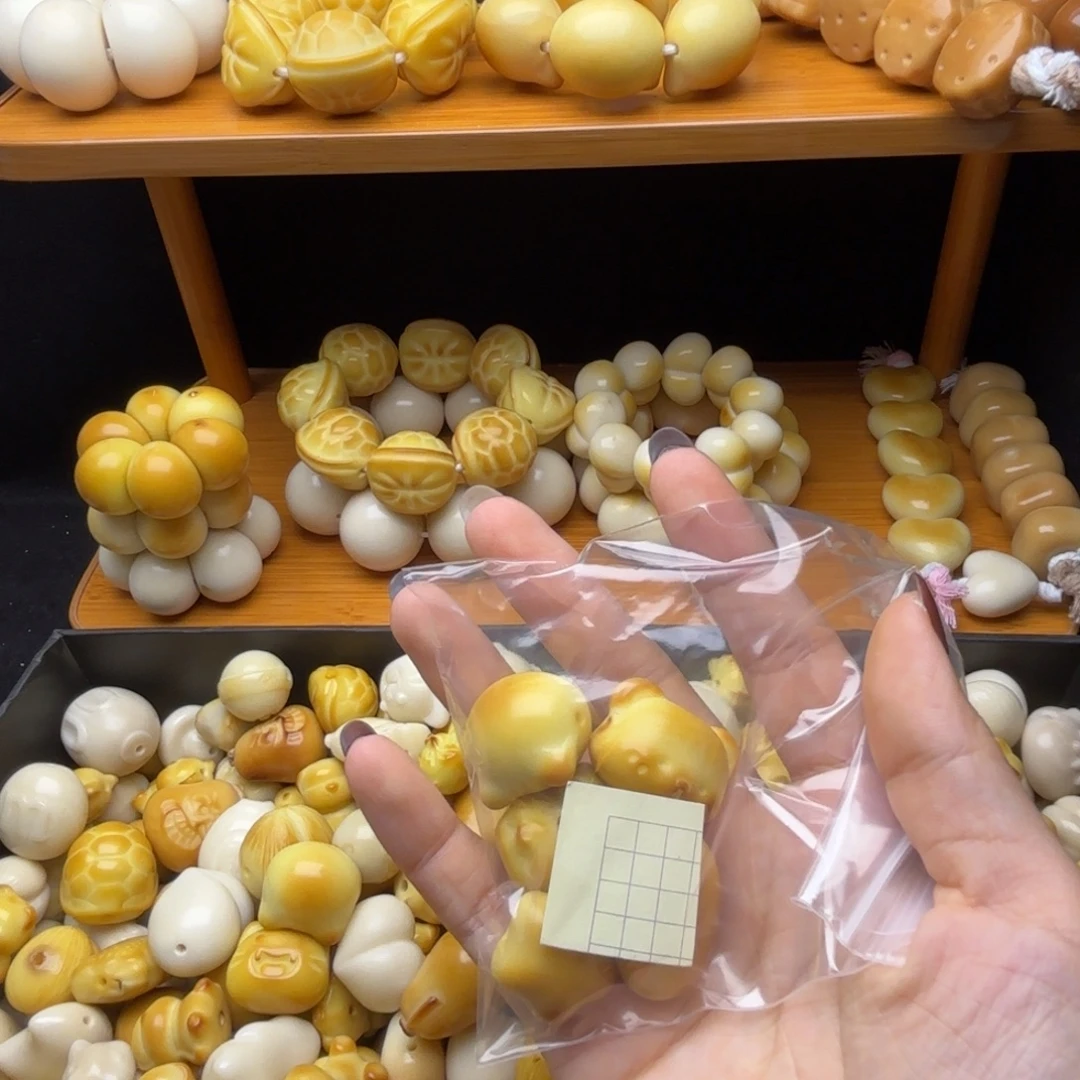 炸***人吊坠菩提根/象牙果手工