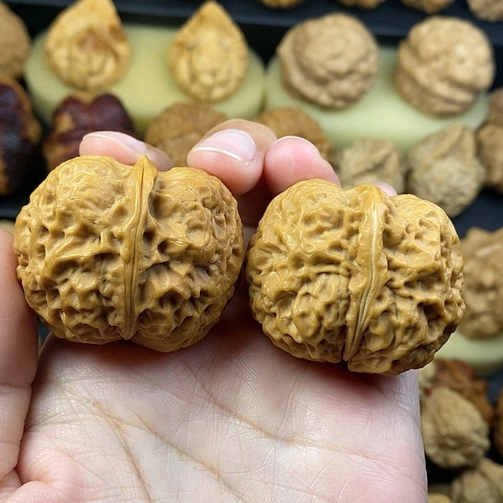 文玩核桃吊坠饕餮41